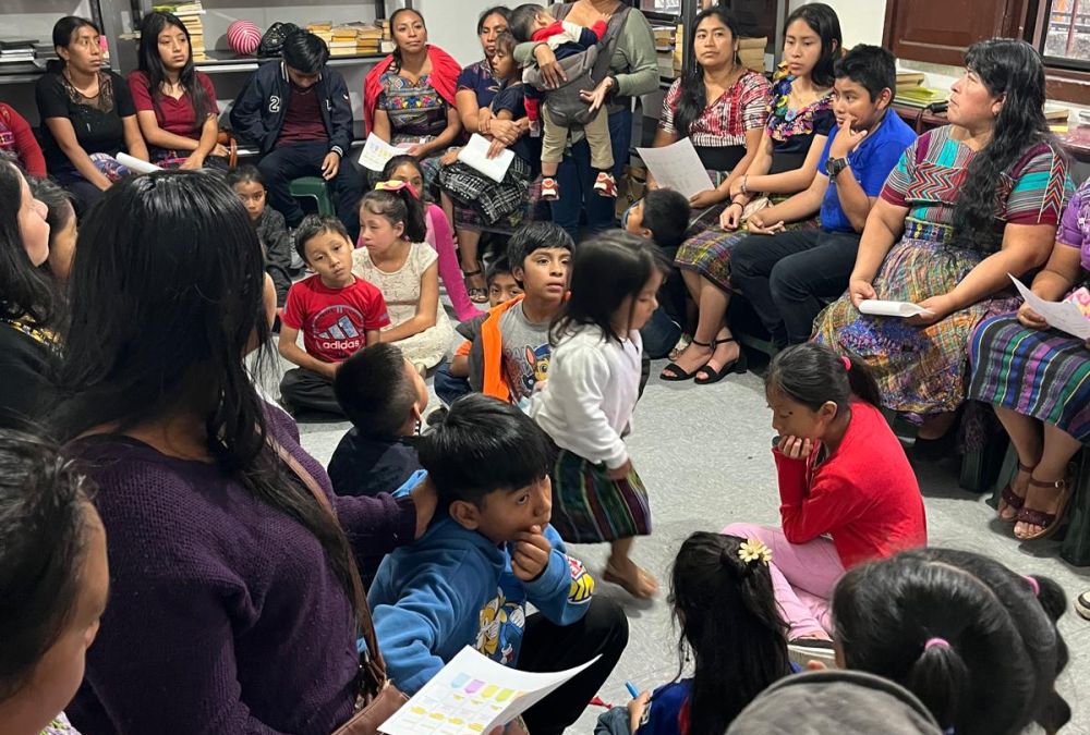  Kemonïk obre una biblioteca pública a San Lucas de Tolimán