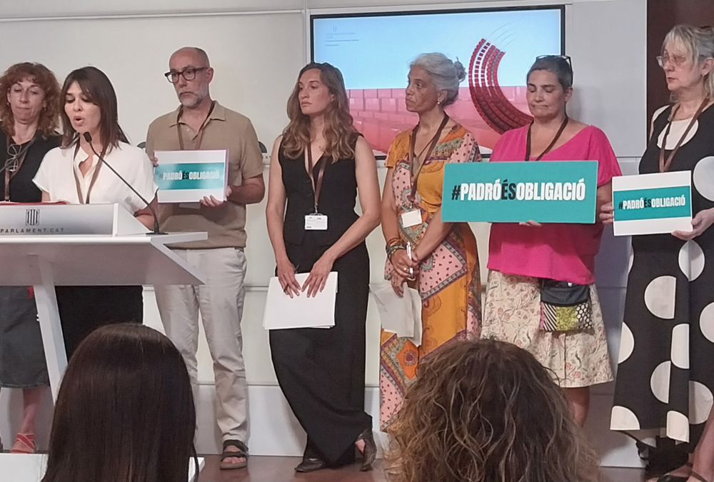 Una majoria de partits parlamentaris signen el Pacte pel Padró a Catalunya