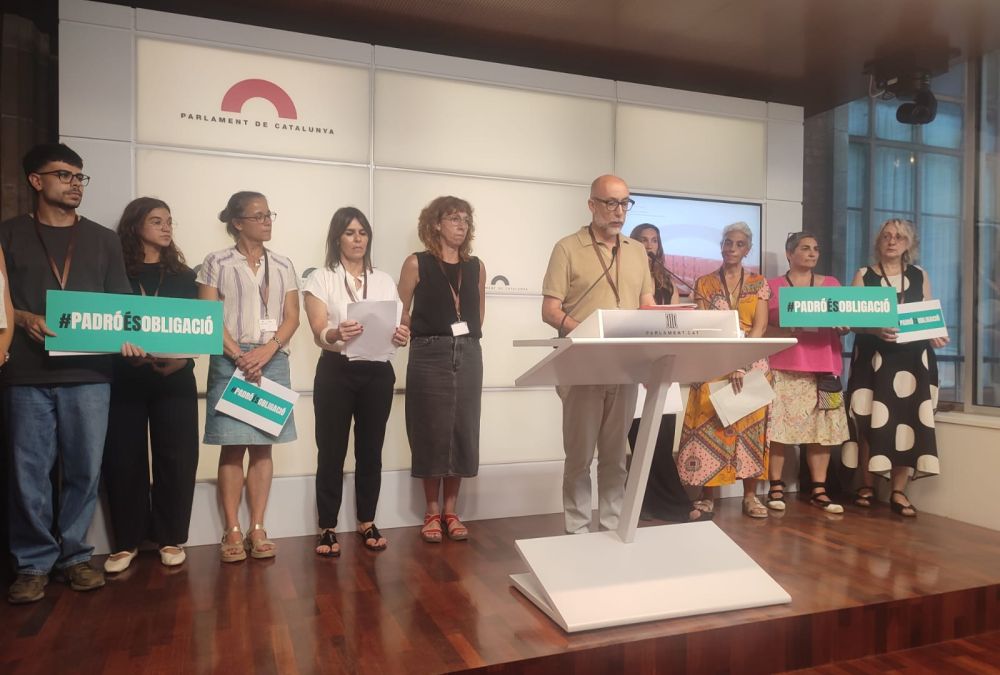 Una majoria de partits parlamentaris signen el Pacte pel Padró a Catalunya