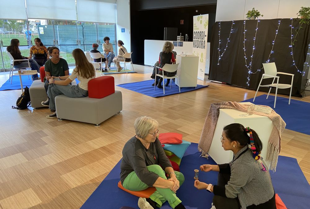 Biblioteca humana: lectures per ser escoltades