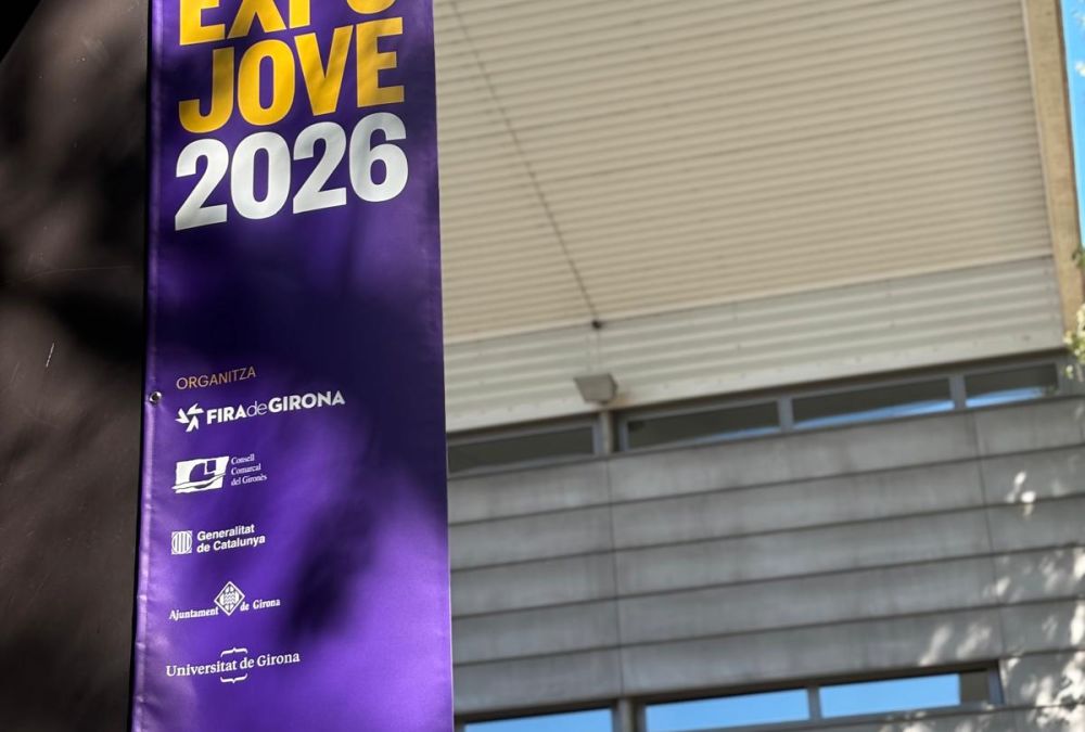 L'exèrcit a l'Expojove: entre l'èxit de visites i la denúncia pacifista 