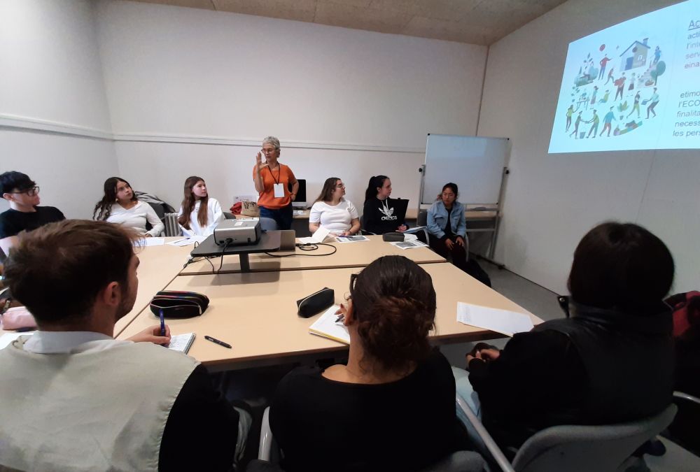 La Solidària oferirà 11 tallers per connectar l’alumnat dels instituts amb les entitats del món social